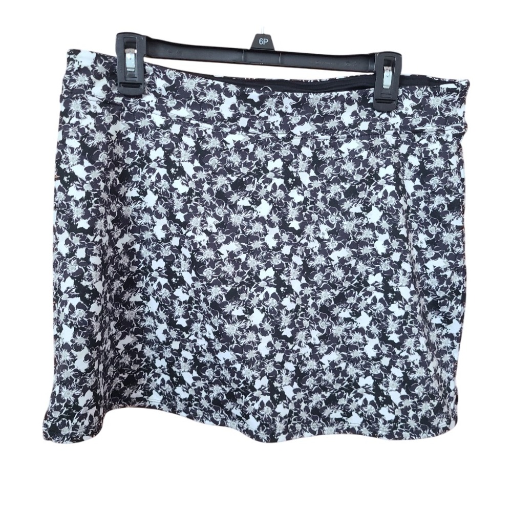 Tranquility Skort Women's Size Large Black White Stretch Athletic Casual